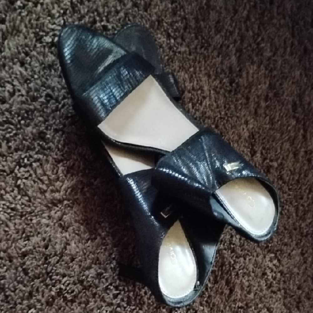 Calvin Klein Black Lizard-Texture Mid Heel Slingbacks